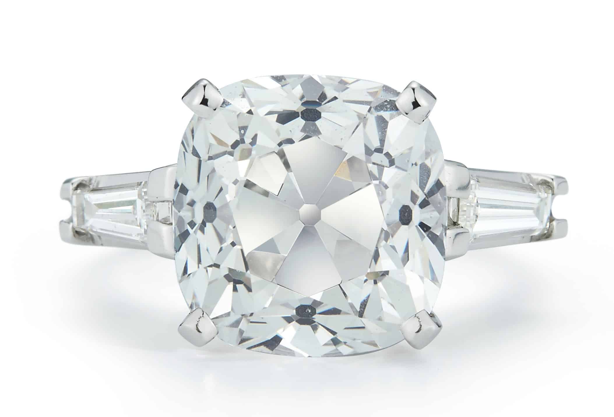 Old Mine Cut diamond ring.