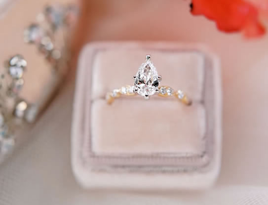 Masina Diamonds pear-shaped diamond ring.