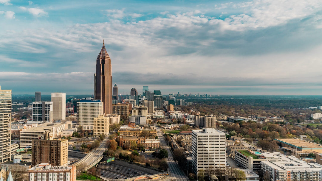 Atlanta skyline, perfect for finding engagement rings.