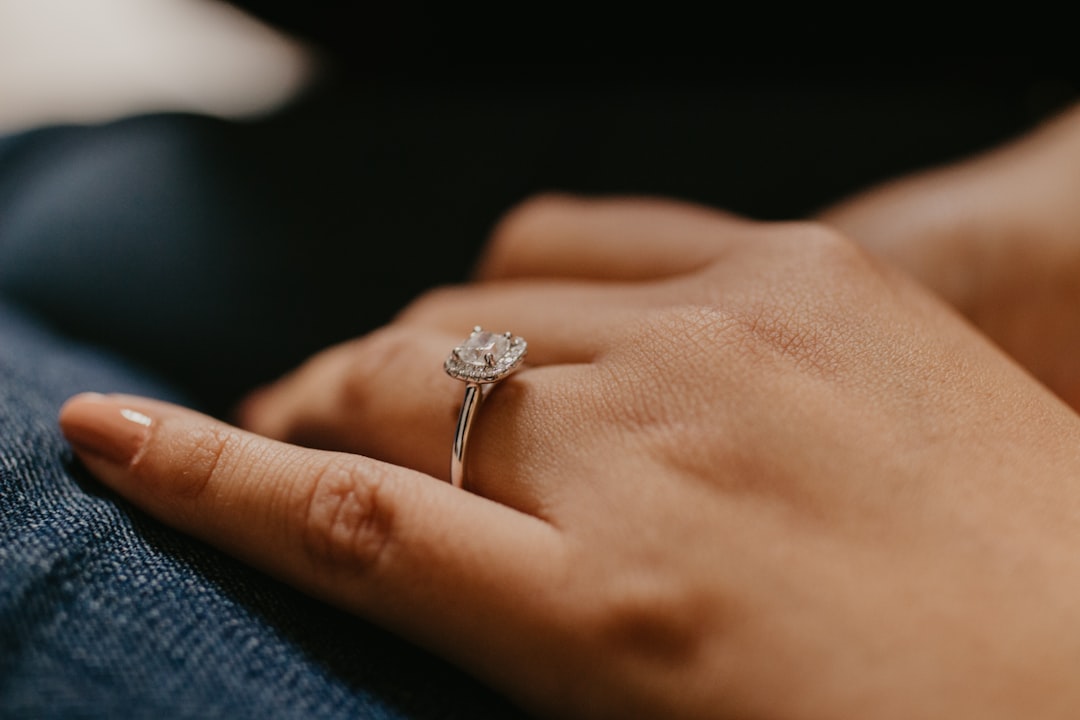 Dropping a Two-Carat Pear: What You'll Actually Pay for This Stunning Shape