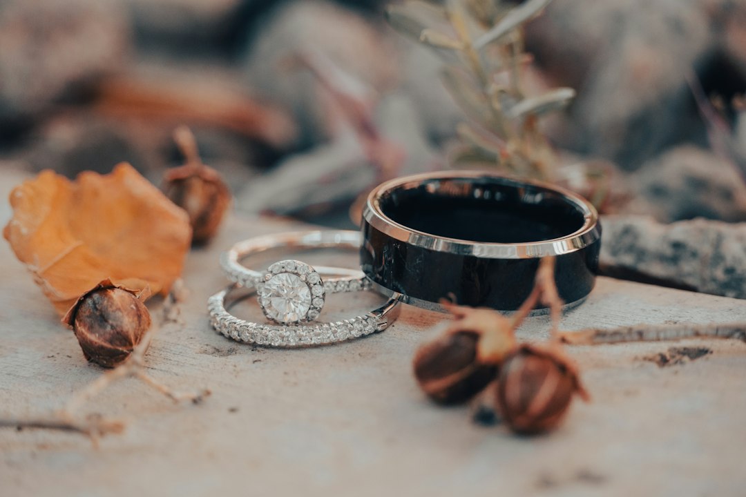 The Definitive Guide to Men's White Gold Wedding Bands