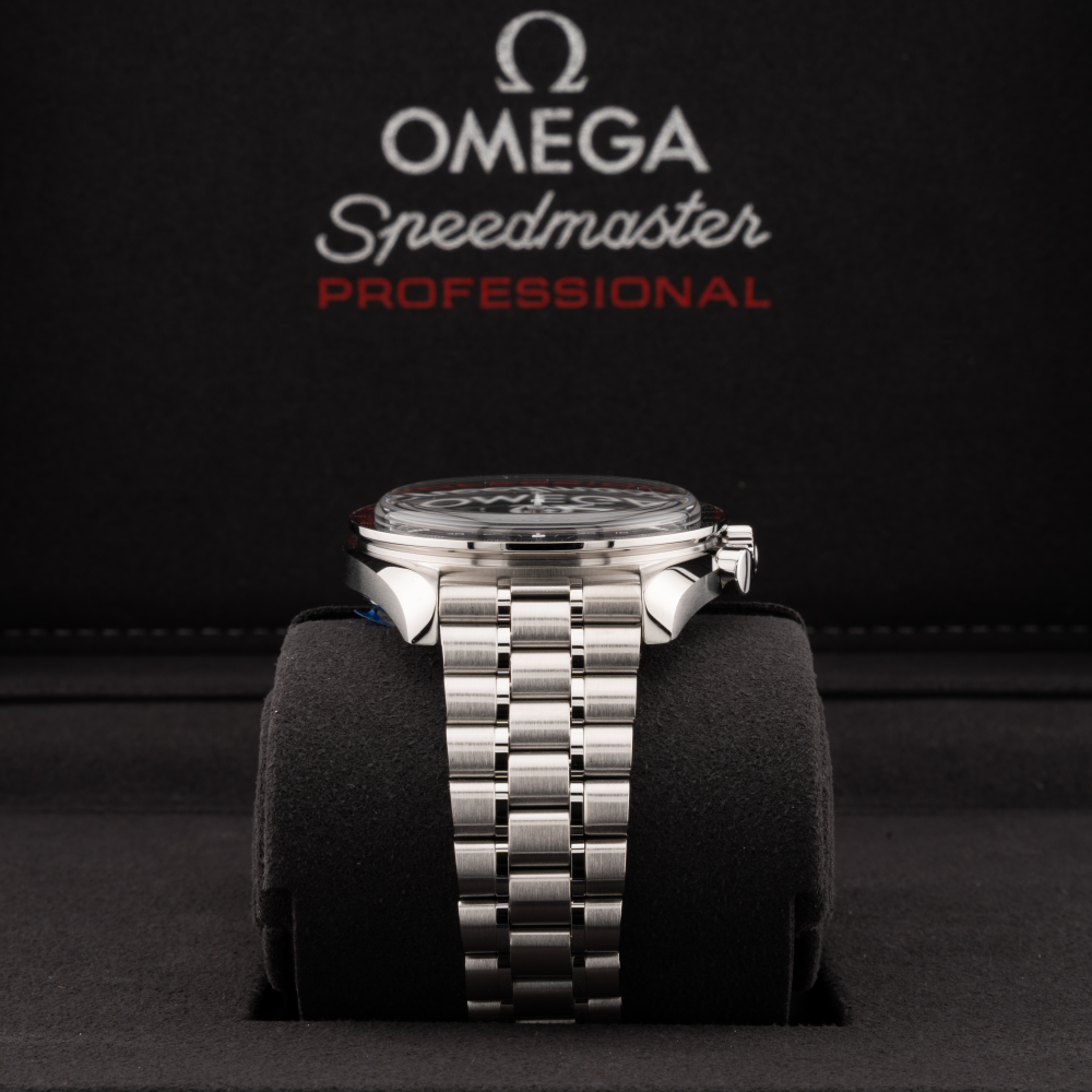 Omega Speedmaster moonwatch 310.30.42.50.01.002 bracelet 