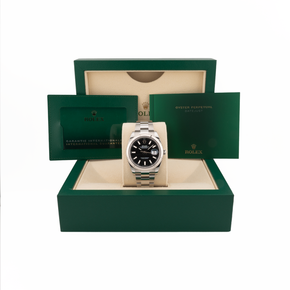 Rolex Datejust 41 126334 black dial box and papers