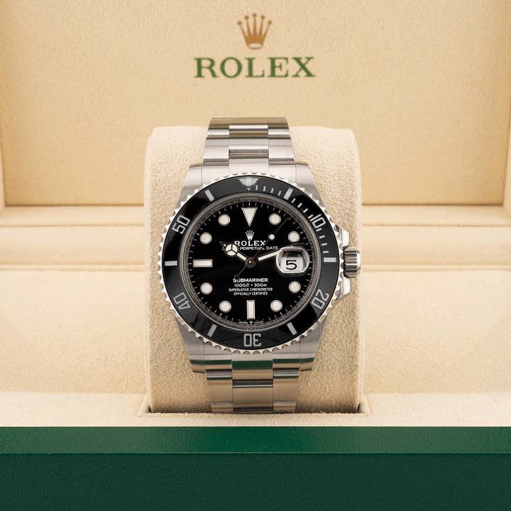 Rolex submariner 126610LN dial