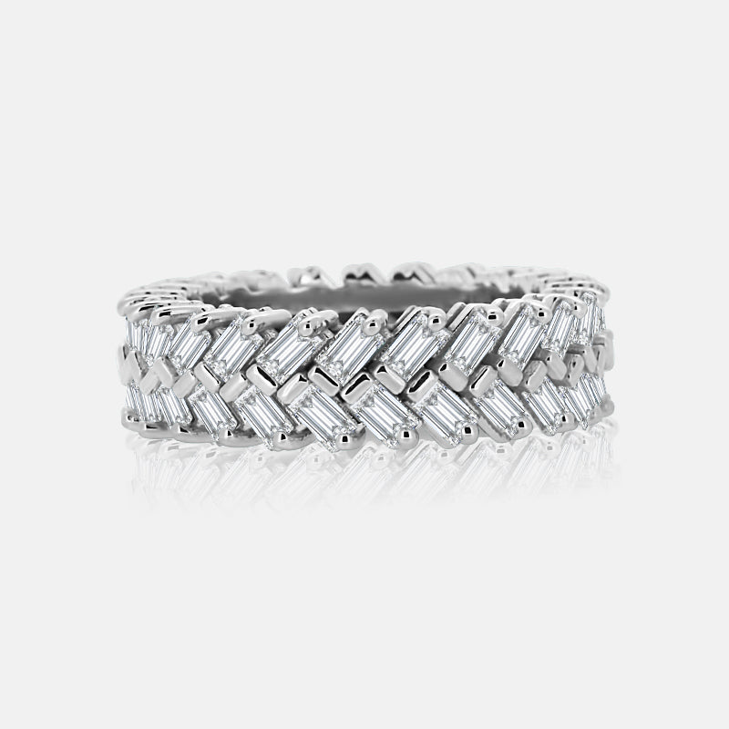 Diamond zipper ring with baguette diamonds in white gold
