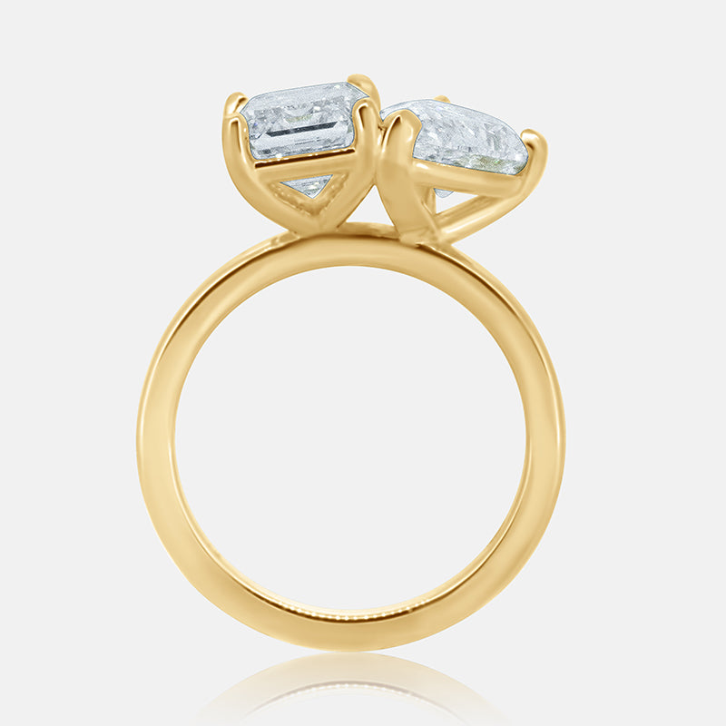 Gemella Toi et Moi Engagement Ring (Pear and Round)