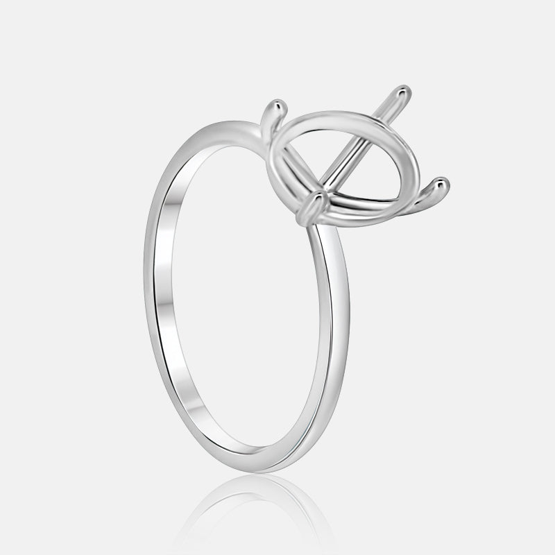 Solitaire Oval Engagement Ring in 14 Karat White Gold